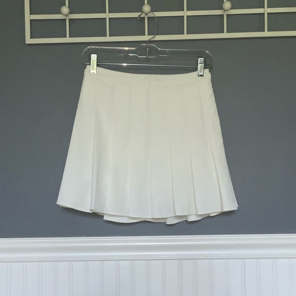 Dresses & Skirts - Pleated Mini Skirt